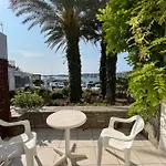 Asterias - Seafront Hotel 2*