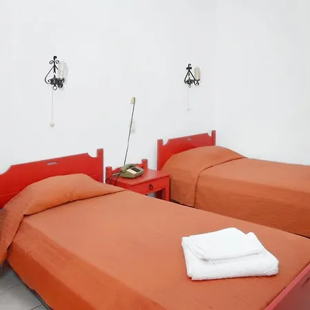 Hotell Asterias - Seafront Páros