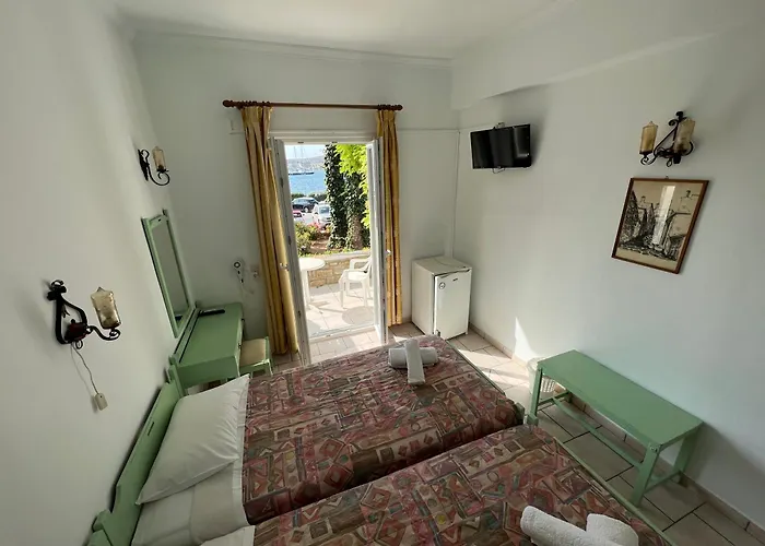 Ξενοδοχείο Asterias - Seafront 2*